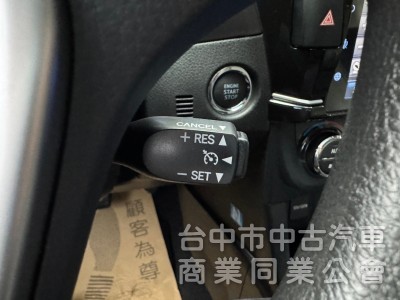 2016 altis 1.8 S+ 跑三萬