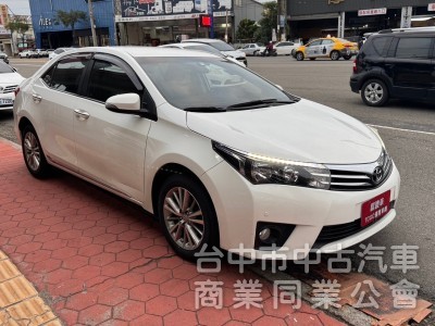 2015 Altis 1.8 S+ 跑四萬 原廠保養