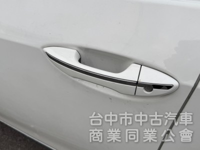 2015 Altis 1.8 S+ 跑四萬 原廠保養