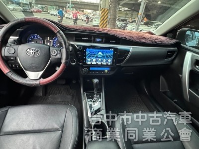 2015 Altis 1.8 S+ 跑四萬 原廠保養