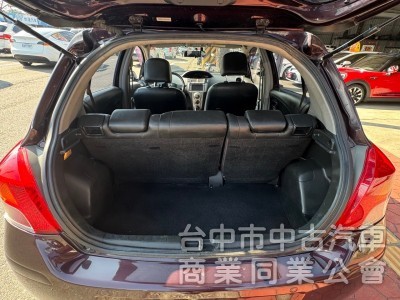 2012 Yaris 1.5 跑十五萬