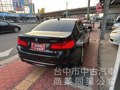 2017 BMW 520i 總代理 跑十二萬公里