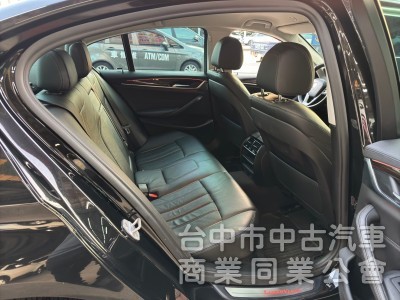 2017 BMW 520i 總代理 跑十二萬公里