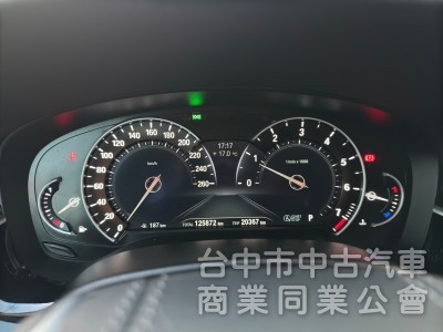 2017 BMW 520i 總代理 跑十二萬公里