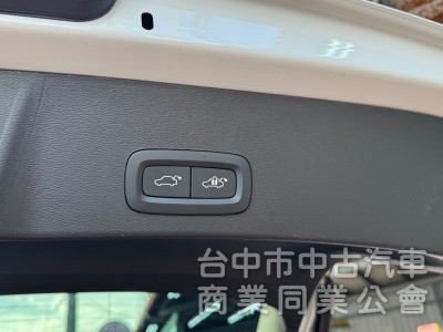 2022 XC40 T2 跑五萬多公里