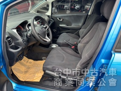 2009 FIT VTIS 跑十三萬