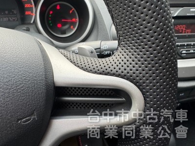 2009 FIT VTIS 跑十三萬