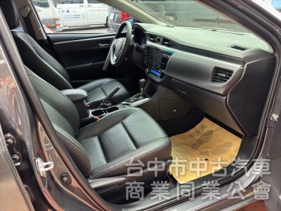 2016 Altis 1.8 S+ 跑三萬公里