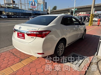 2015 Altis 1.8 跑四萬多 原廠保養