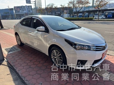 2015 Altis 1.8 跑四萬多 原廠保養