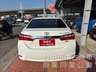 2015 Altis 1.8 跑四萬多 原廠保養