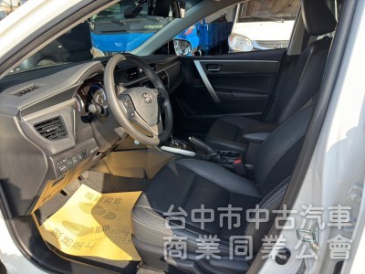 2015 Altis 1.8 跑四萬多 原廠保養