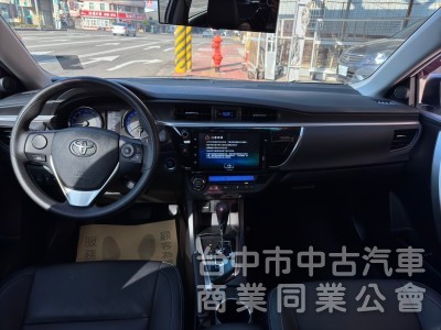 2015 Altis 1.8 跑四萬多 原廠保養