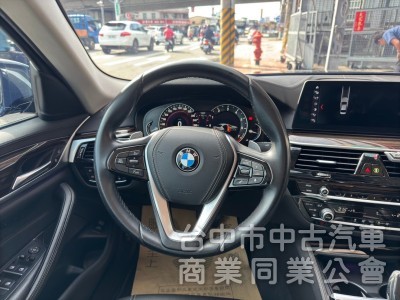 2017 BMW 520i 總代理 摸門 Carplay 大螢幕