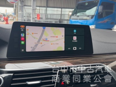 2017 BMW 520i 總代理 摸門 Carplay 大螢幕