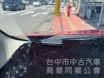 2014 Livina 1.6 跑七萬多