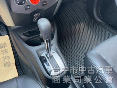 2014 Livina 1.6 跑七萬多