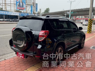 2009 Rav4 2.4 G 跑八萬多公里