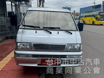 2010 得利卡箱型車