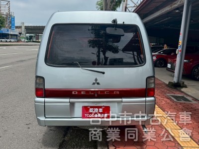 2010 得利卡箱型車