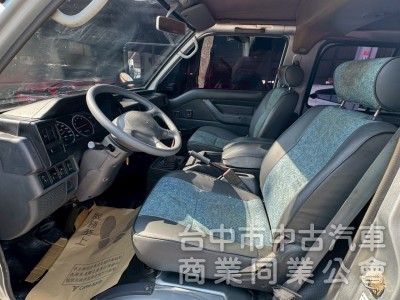 2010 得利卡箱型車