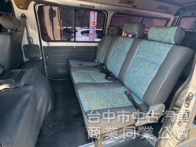 2010 得利卡箱型車