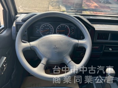 2010 得利卡箱型車
