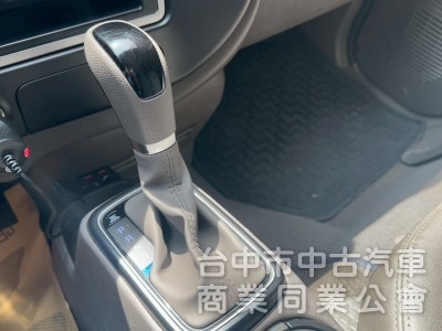 2022/11 小霸王 雙廂自排 跑三萬多公里