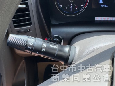 2022/11 小霸王 雙廂自排 跑三萬多公里