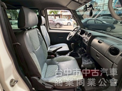 2016 菱利廂型車 貨車版兩人