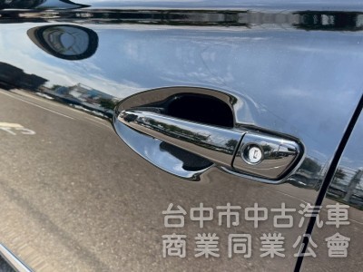 2014 RX450h 跑22萬公里