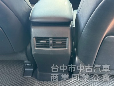 2014 RX450h 跑22萬公里