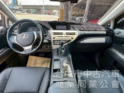 2014 RX450h 跑22萬公里