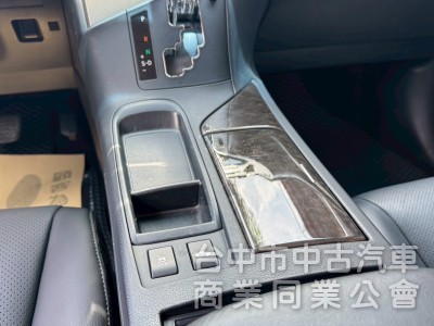 2014 RX450h 跑22萬公里