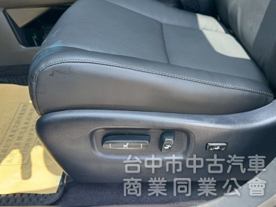 2014 RX450h 跑22萬公里