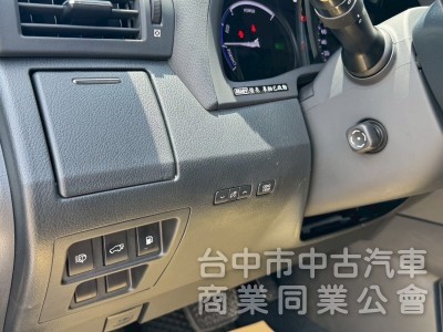 2014 RX450h 跑22萬公里