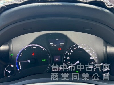 2014 RX450h 跑22萬公里
