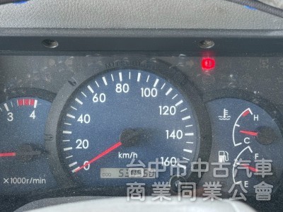 2011 堅達貨車 14呎半