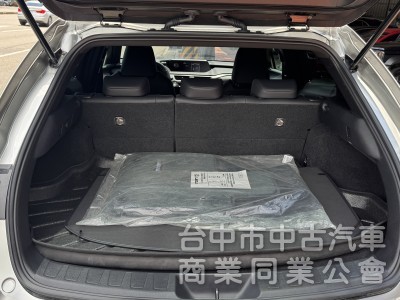 2019 UX200 跑四萬多公里