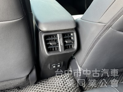 2019 UX200 跑四萬多公里