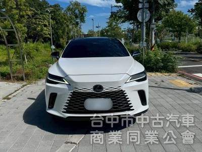 2023 RX350h 油電 跑一萬多