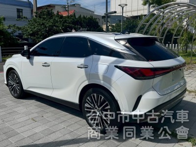 2023 RX350h 油電 跑一萬多