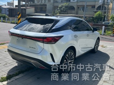 2023 RX350h 油電 跑一萬多