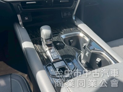 2023 RX350h 油電 跑一萬多