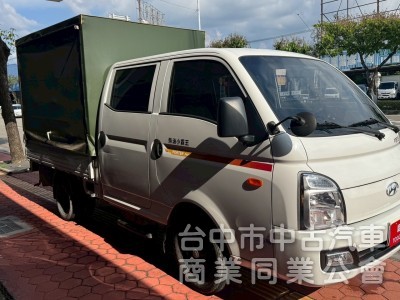 2022 雙廂小霸王 自排 跑三萬多公里