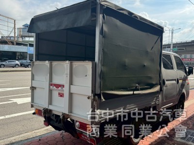 2022 雙廂小霸王 自排 跑三萬多公里