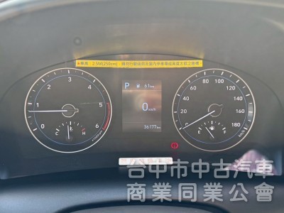 2022 雙廂小霸王 自排 跑三萬多公里