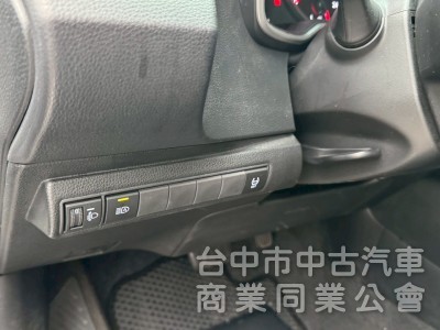 2023 Altis 1.8豪華 跑七萬多公里