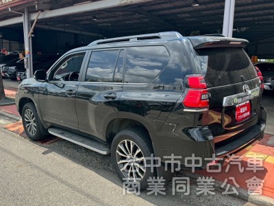 2023 Land Cruiser Prado