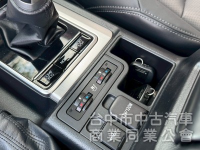 2023 Land Cruiser Prado